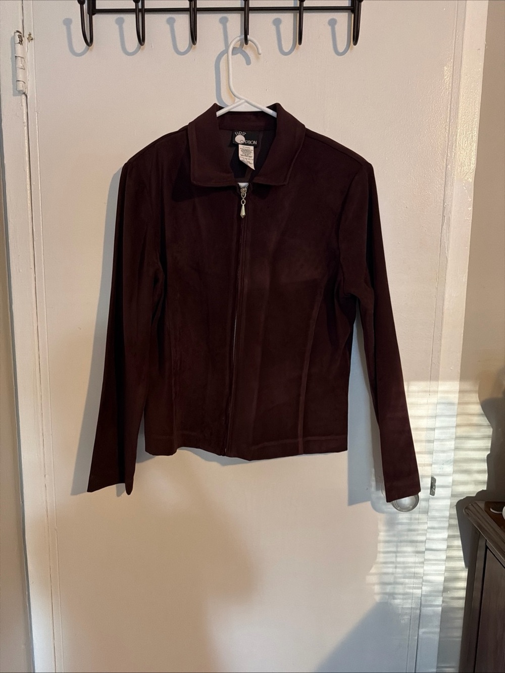 First Option Women's burgandy Solid Full Zip Basic Jacket Short Long Sleeve 8